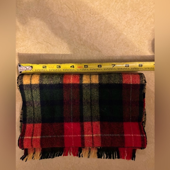 Plaid Wool Scarf - Picture 5 of 5